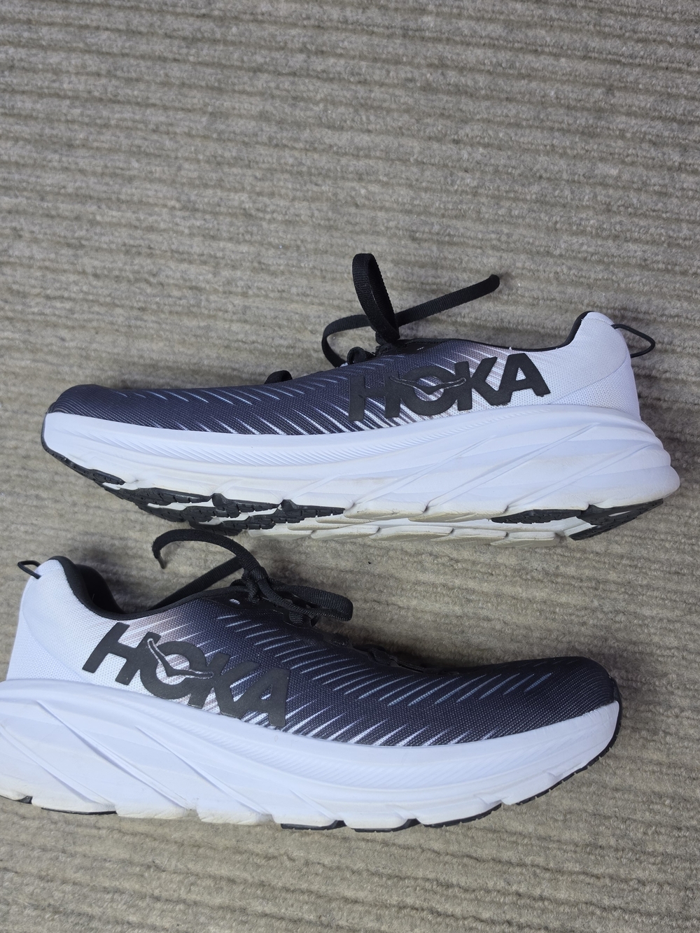 Hoka One One Rincon 3 Womens Size 9.5B Black White 1119396 Running Shoes
